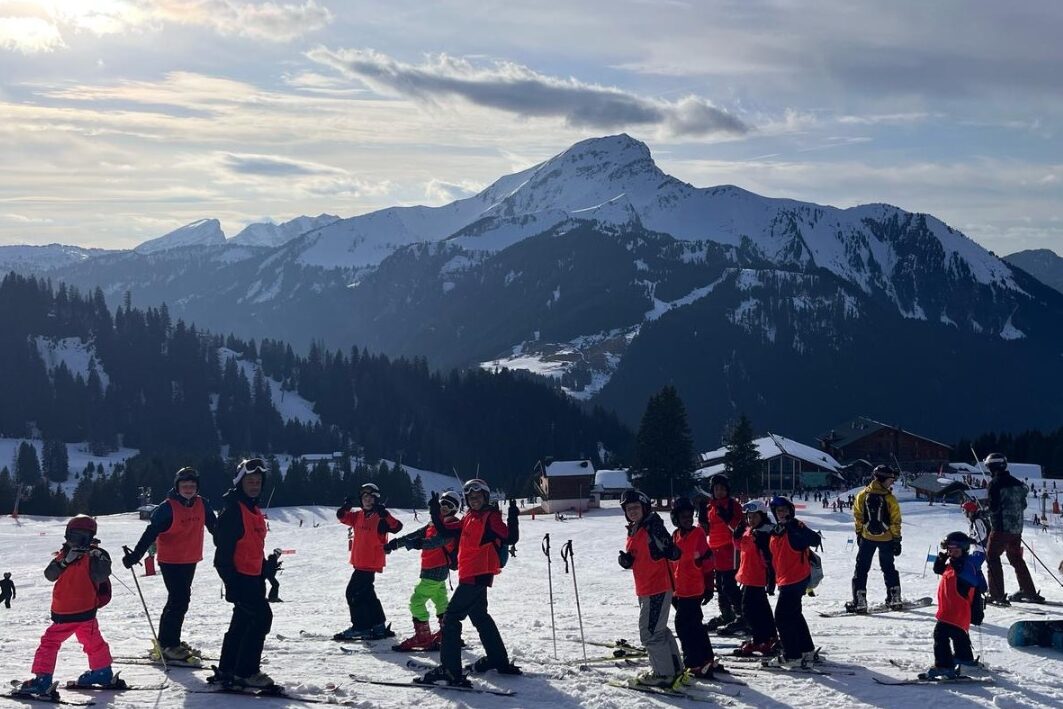 Colonie de vacances ski CEI pour enfants et adolescents en Haute-Savoie