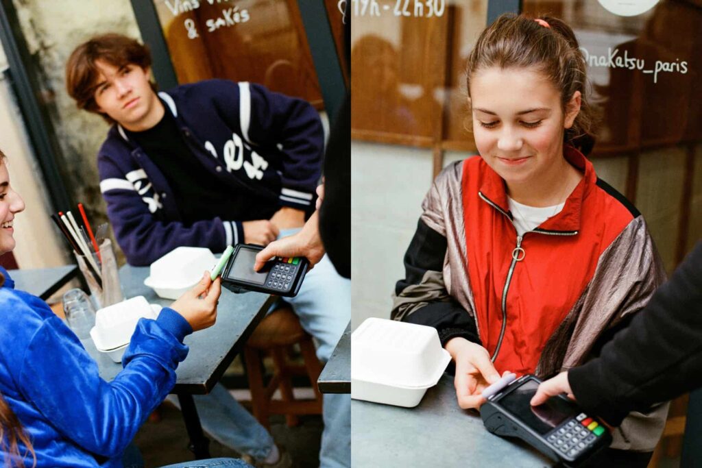 Gérer son argent de poche en voyage au restaurant avec Money Walkie