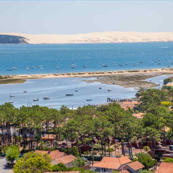 Vue panoramique du bassin d’Arcachon et de la Dune du Pilat pendant un séjour linguistique à Arcachon
