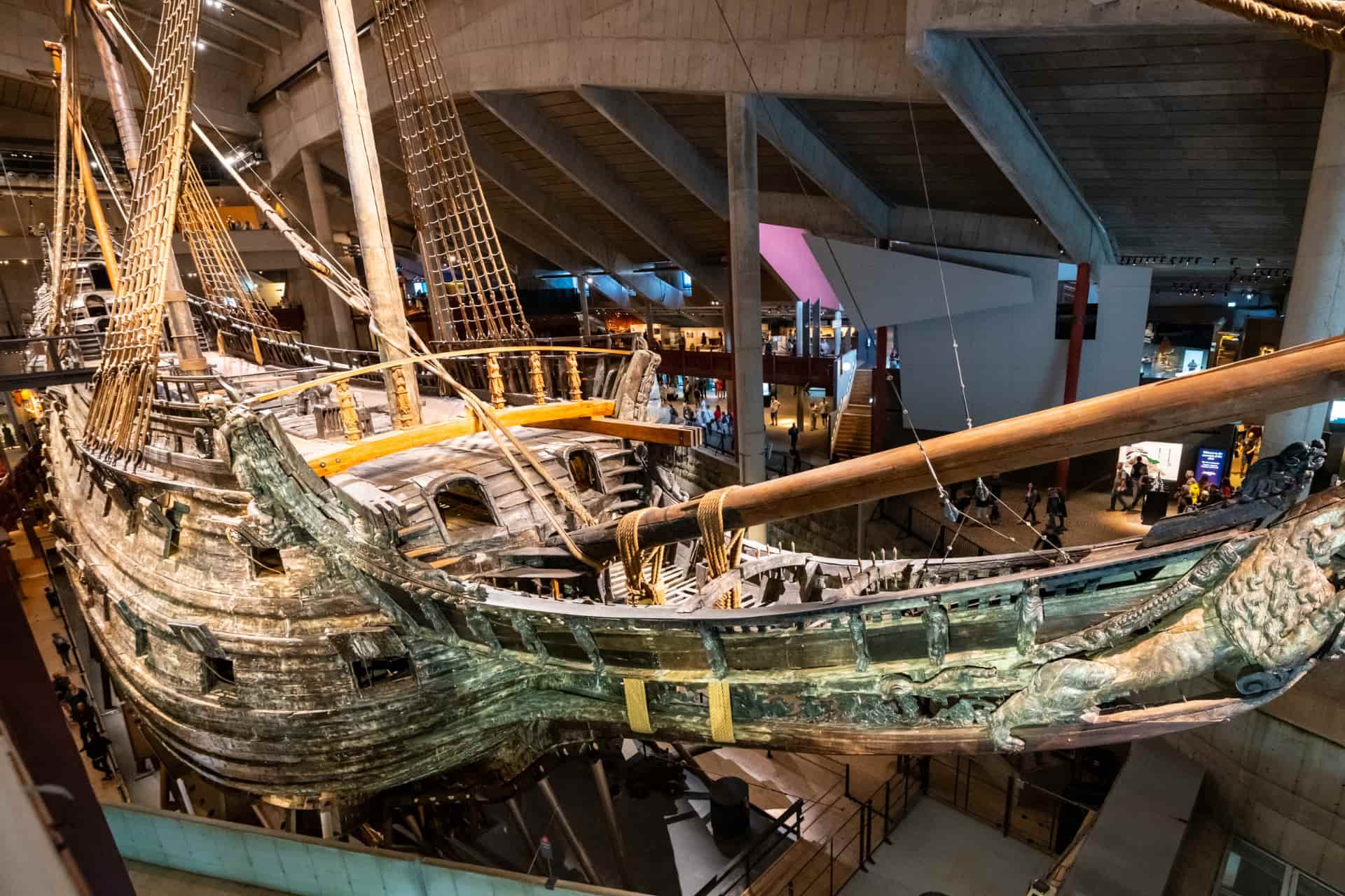 Colonie de vacances à Stockholm avec visite du musée Vasa et de son navire historique.