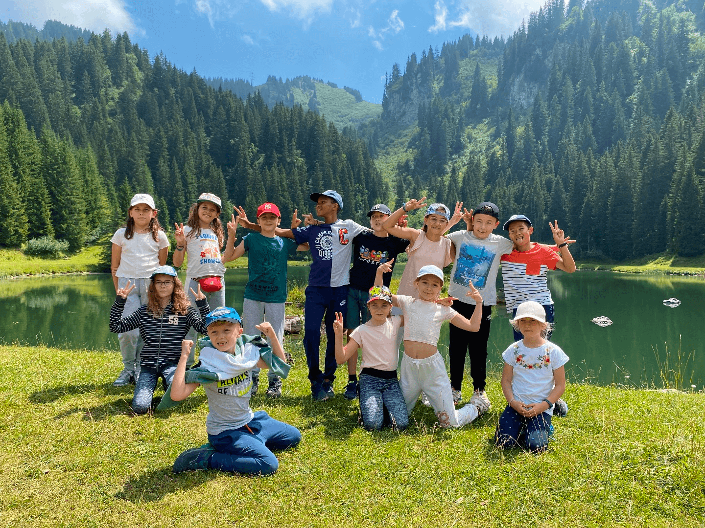 Colonie pour enfants à la montagne
